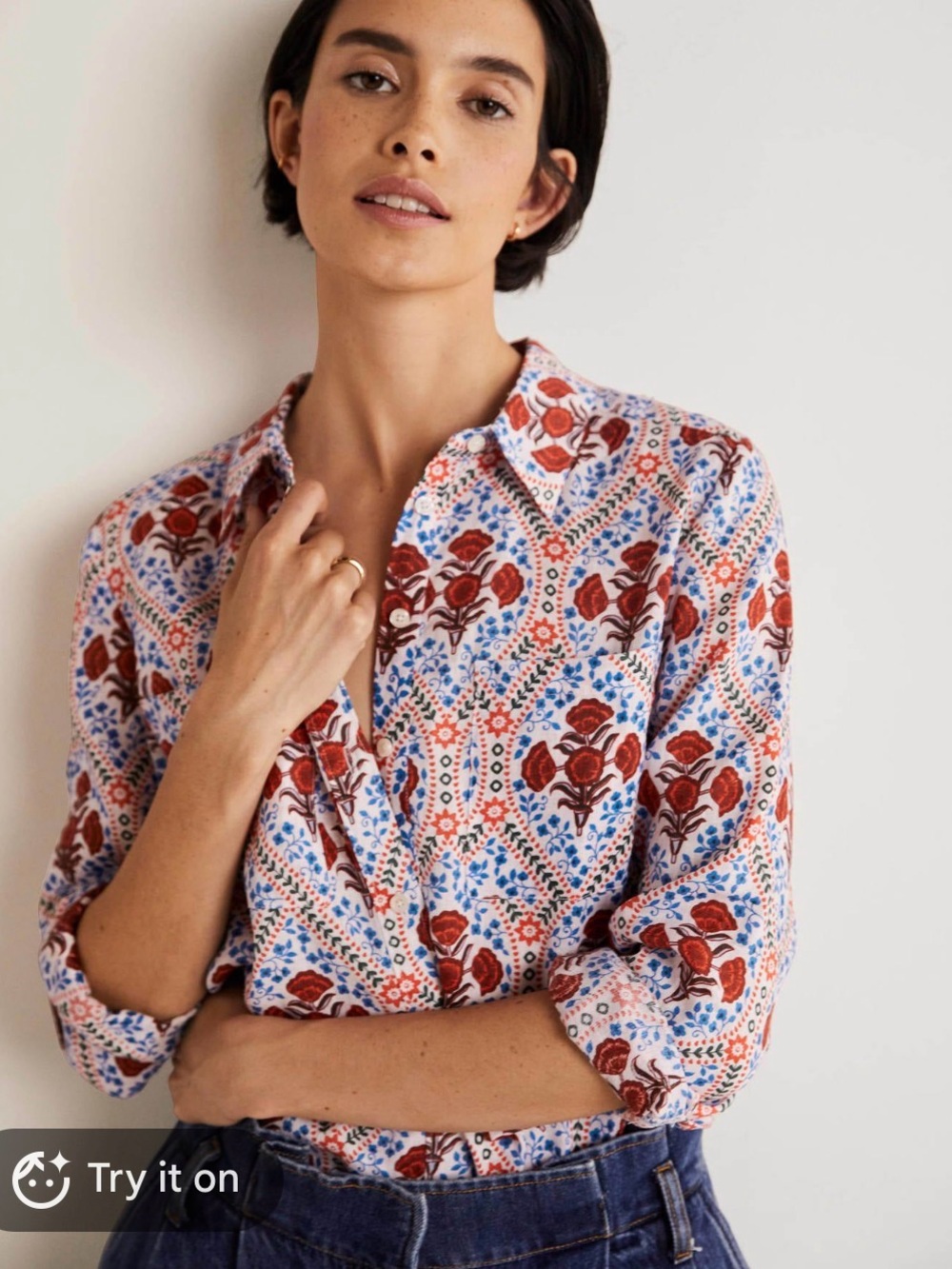 Boden Linen Button-Down Shirt in Poppy Bloom Red Floral Print. Size 12L